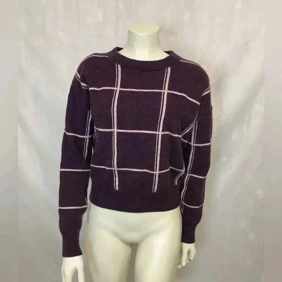 Banana‎ Republic sweater - Picture 1 of 4